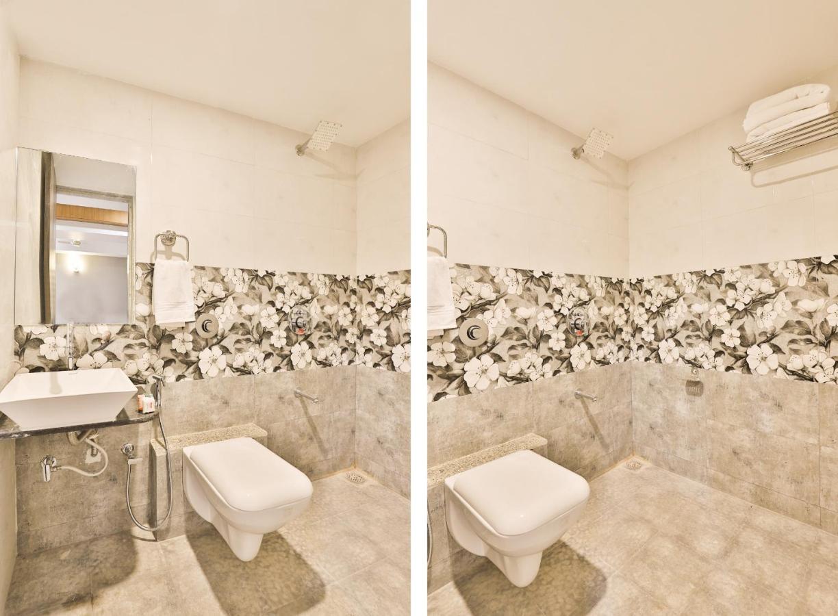 OYO 10962 Hotel Om Balaji Naroda Bagian luar foto